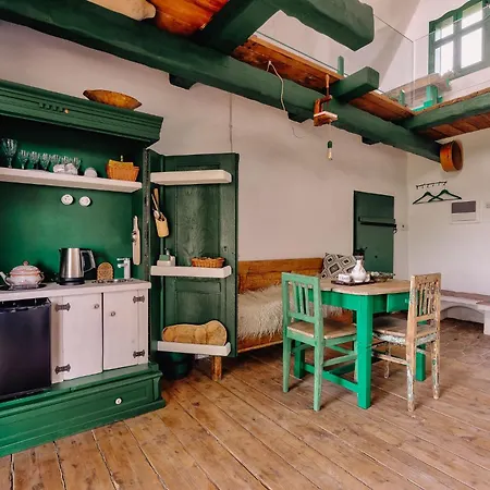 Chalet Echoes Of Vladicu-casa Tamplarului *
